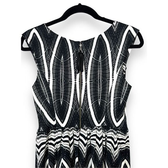 Tracy Reese Fit and Flare Black and White Dress with pockets - Picture 4 of 6